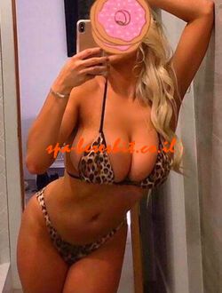 נהדר, עם רגליים דקיקות וצרי ירכיים, 31