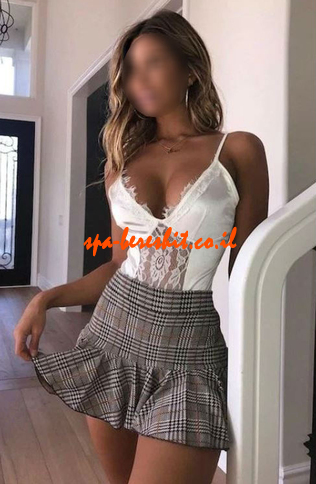 מעולה גוף אתלטי, 33 שנים